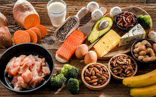 Biotinhaltige Lebensmittel: Fisch, Ei, Nüsse, etc.